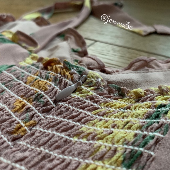 Reformation Nikita Dress || Gwenyth - Picture 12 of 16